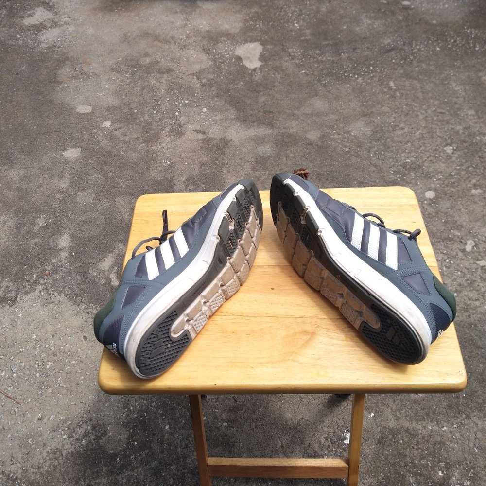 ADIDAS - Picture 3 of 3